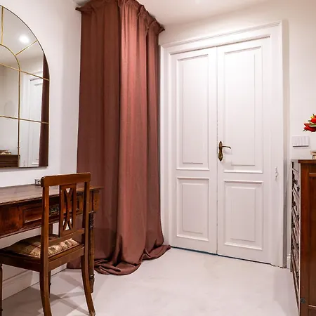 Apartment La Dimora Di Adone